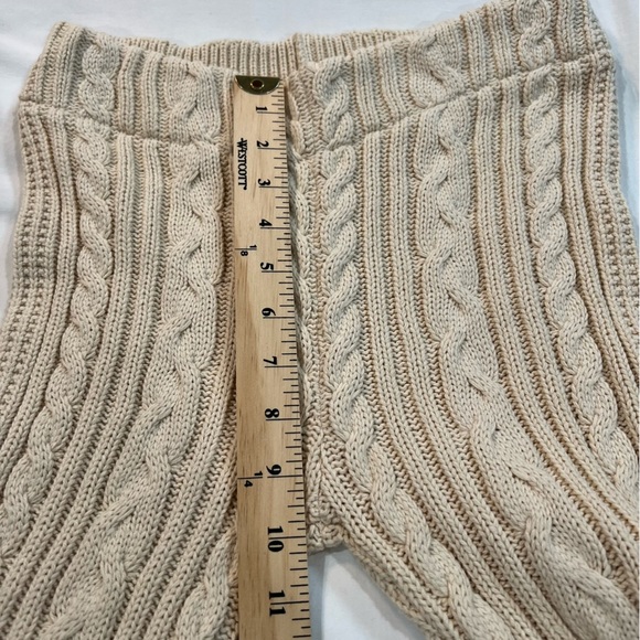 Women’s Forever 21 X Pantone 2pc Set Cable Knit Sweater Leggings Cardigan - Picture 12 of 15